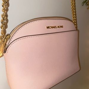 Michael Kors light pink crossbody purse